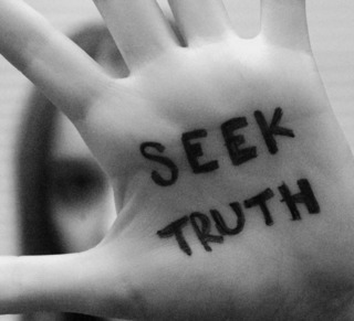 seek_truth_by_beautifullyevil
